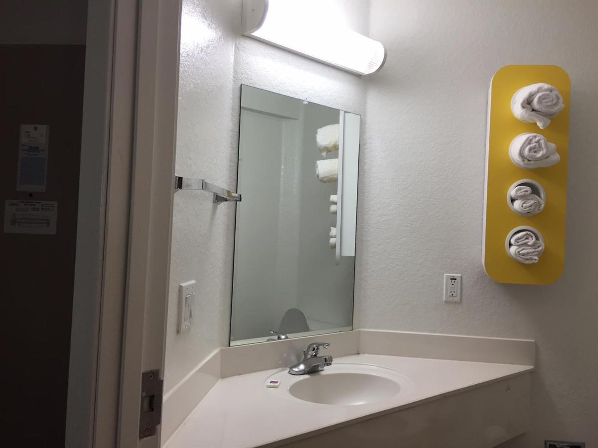 Motel 6-San Antonio, Tx - Sea World North Exteriér fotografie